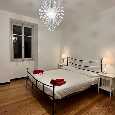 Antica Casa Storica Con Giardino アパート *